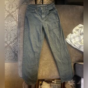 American Eagle Outfitters Straight-Leg Jeans in Olive